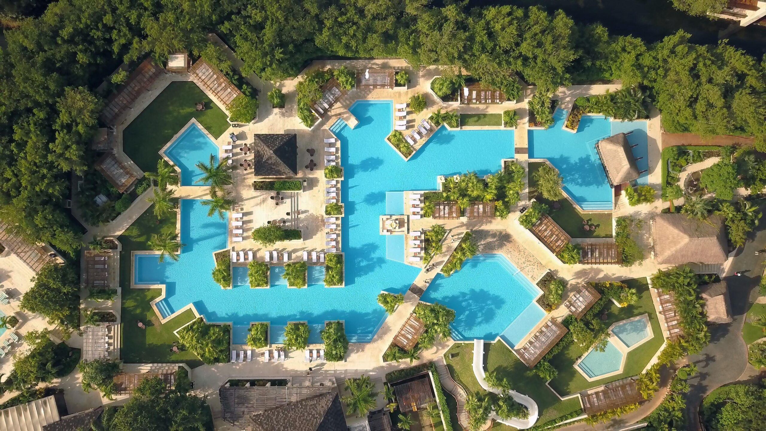 Piscina Fairmont resort de golf en Mayakoba Riviera Maya