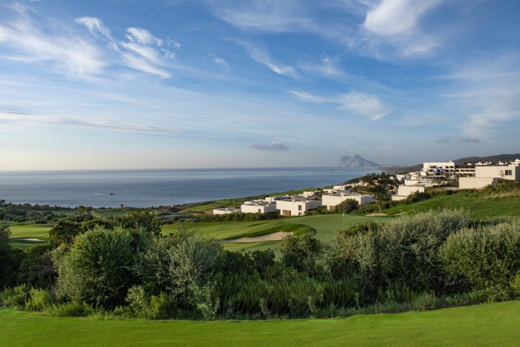 Fairmont La Hacienda Hotel and golf course con vistas a Gibraltar con Andgolf Travel