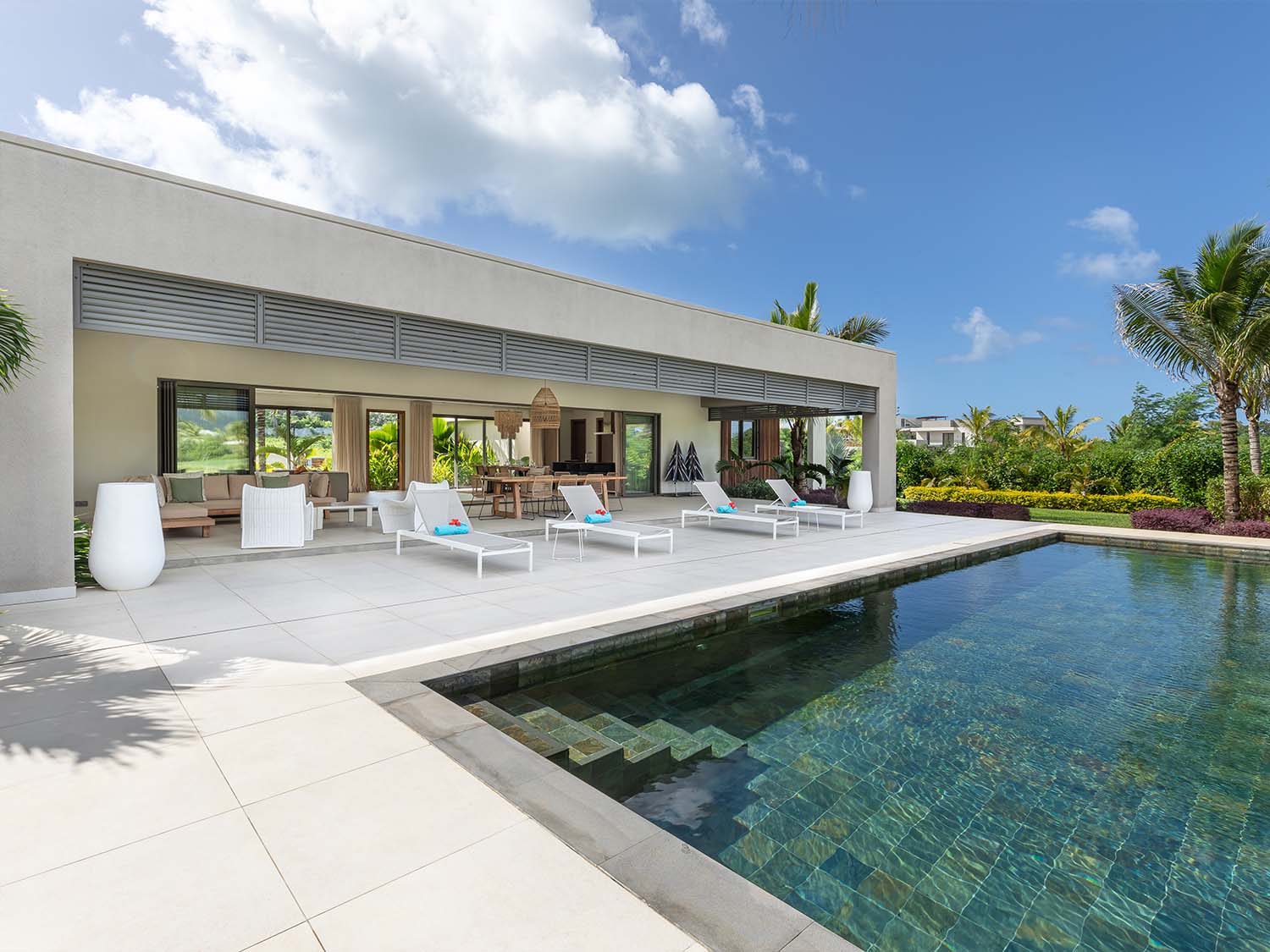 villa-cozy-anahita-golf-club-isla-mauricio-4-dormitorios-piscina-hamacas
