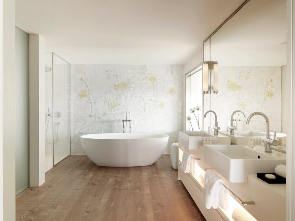 HOTEL CAMIRAL SUITE