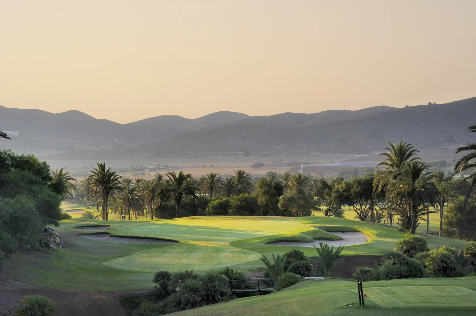 Grand Hyatt La Manga Club-Golf&SpaRMUGH-P0002-Golf-Course-Green-Sunset