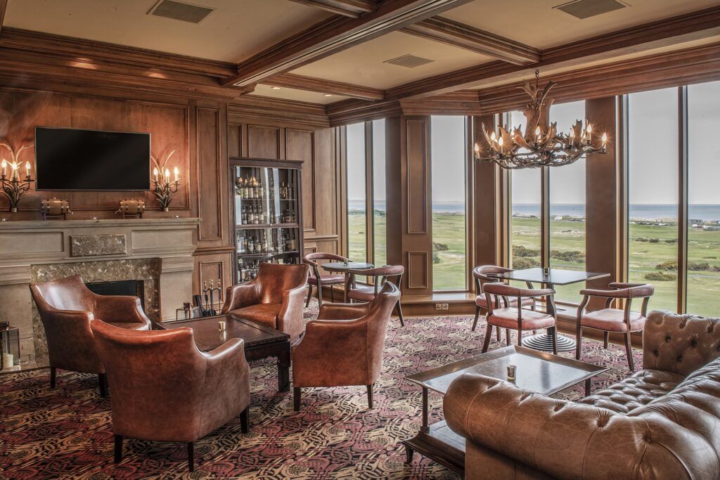 Old Course Hotel St Andrews RoadHoleBar_01