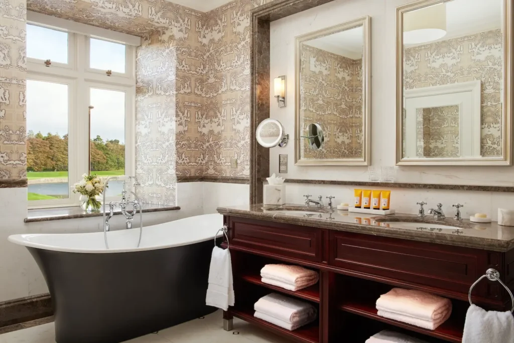 Adare Manor 212DeluxeKingBathroomatAdareManor