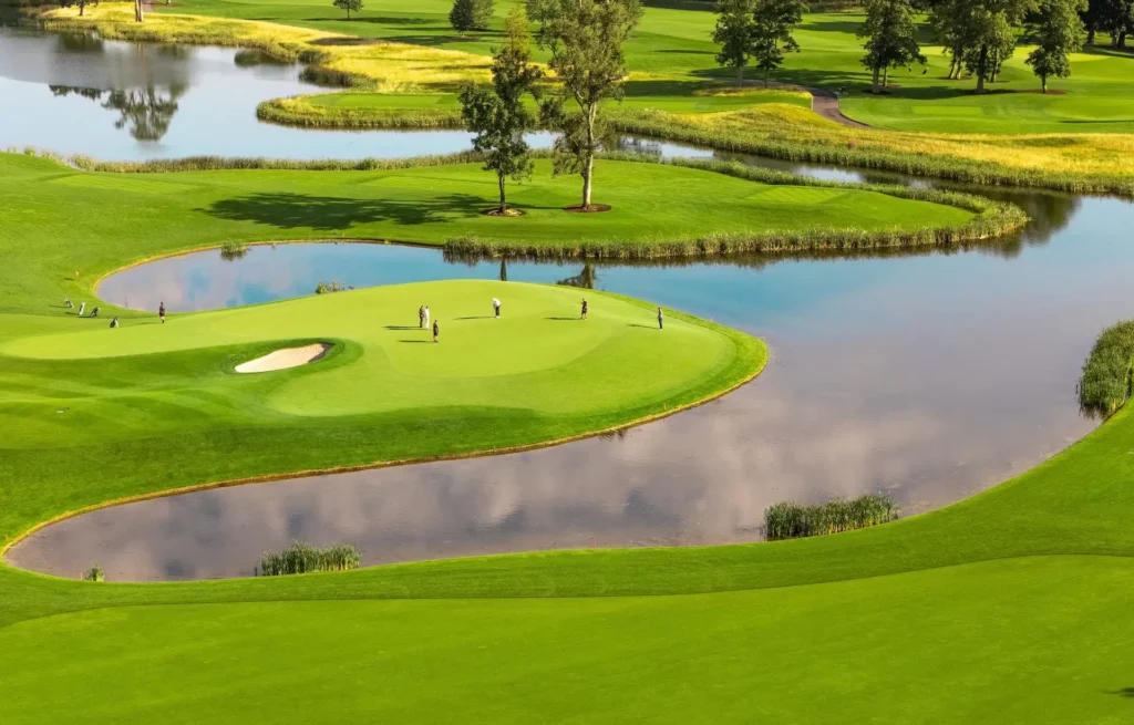 Adare Manor green isla