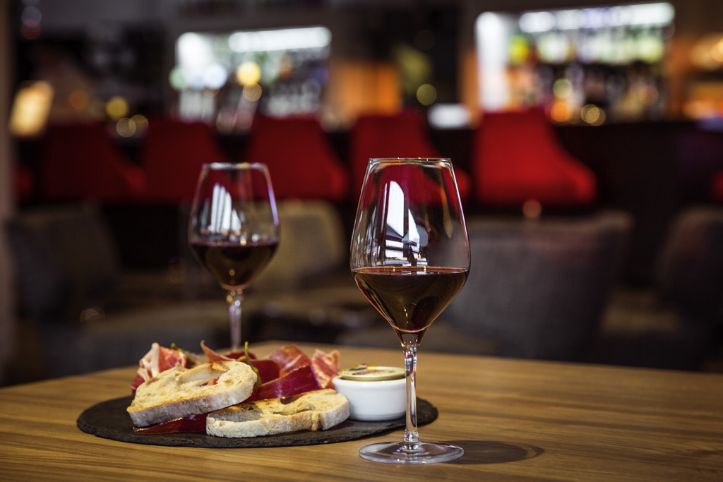 Cabot Burdeos gastronomia vinos golf