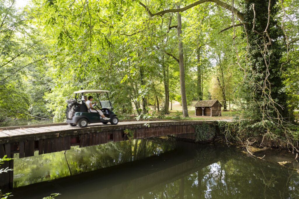 Chateau D'Augerville Paris campo de golf puente