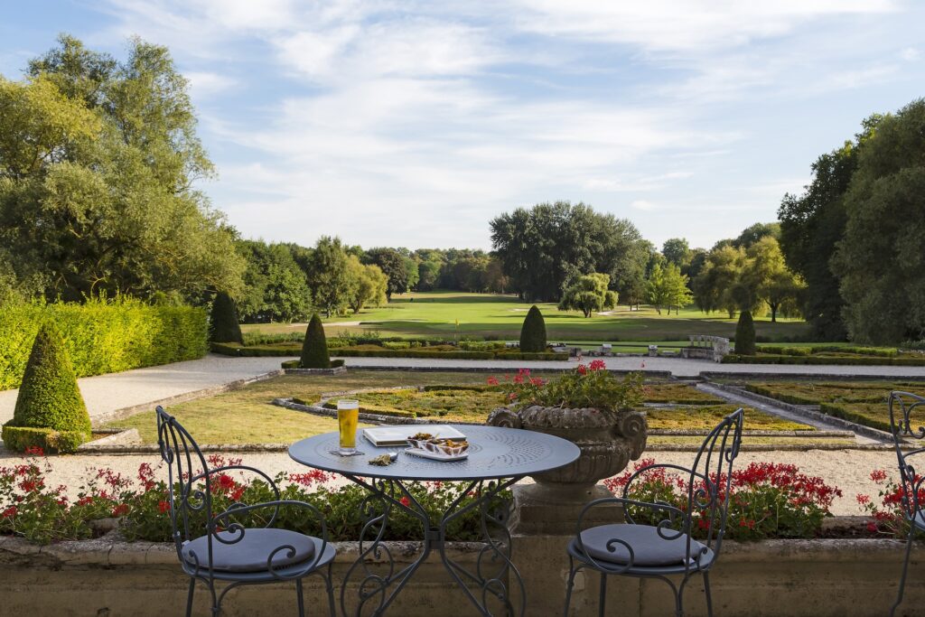 Chateau D'Augerville Paris jardines