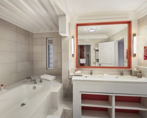 Isla Mauricio hotel Ambre 4* viajes de golf con Andgolf Travel baños
