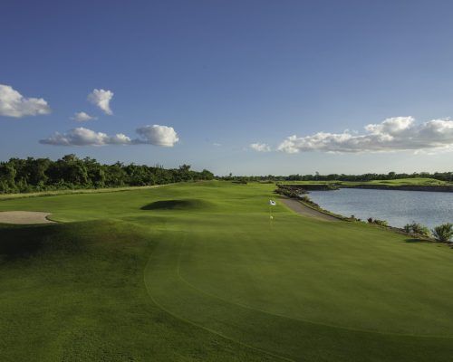 Campo de golf The Links en Casa de Campo en República Dominicana destino del viaje de golf para single de Andgolf Travel