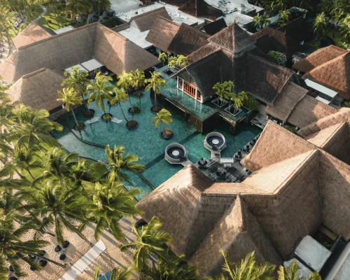 Constance-Belle_Mare_Plage-Hotel Mauricio_Exterior y piscina