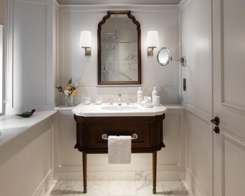 Seaton house hotel st andrews Deluxe twin bathroom